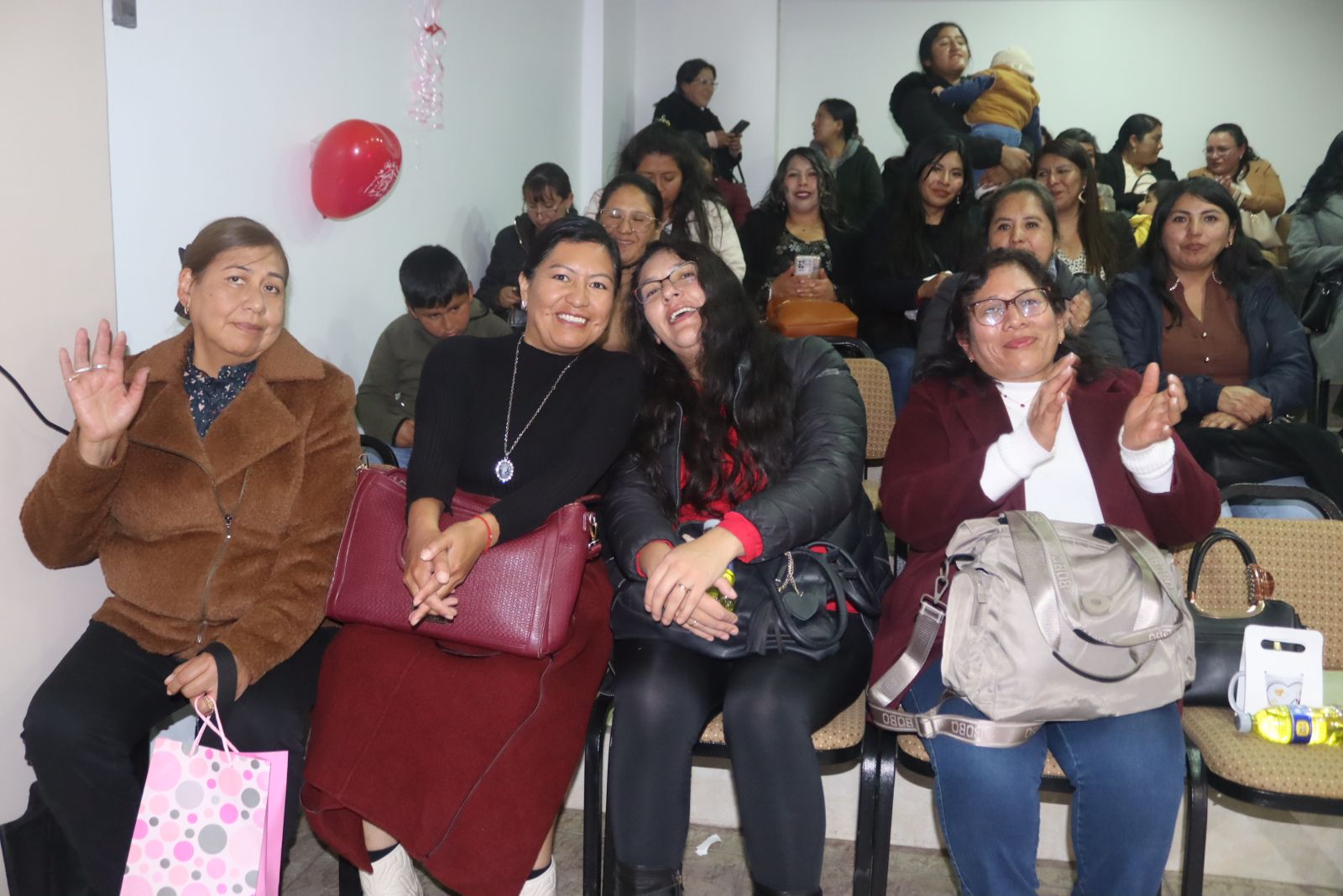 Foto 60 de DÍA DE LA MADRE CELEBRACIÓN 2026